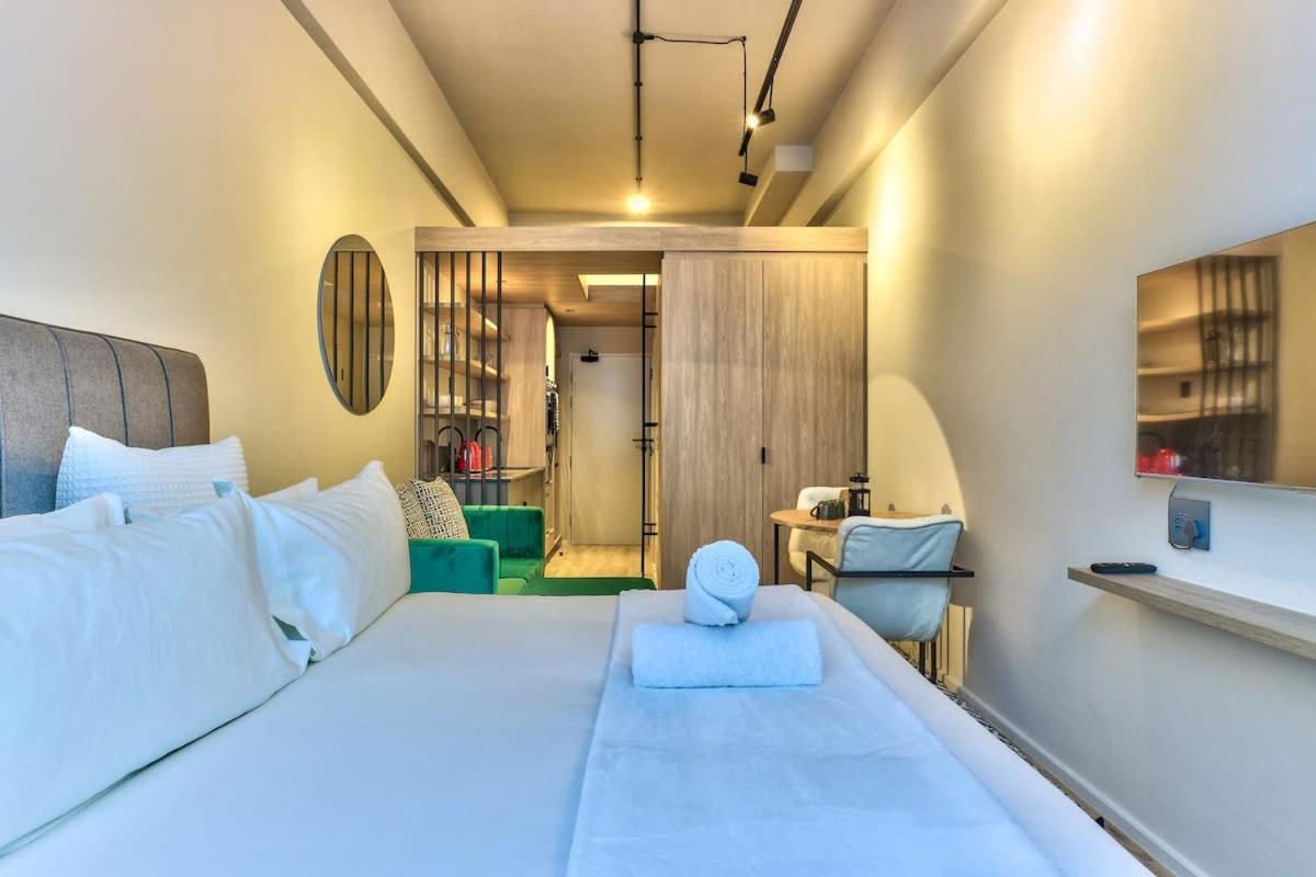 Luxurious Designer Gem Located At The Harri * Cape Town